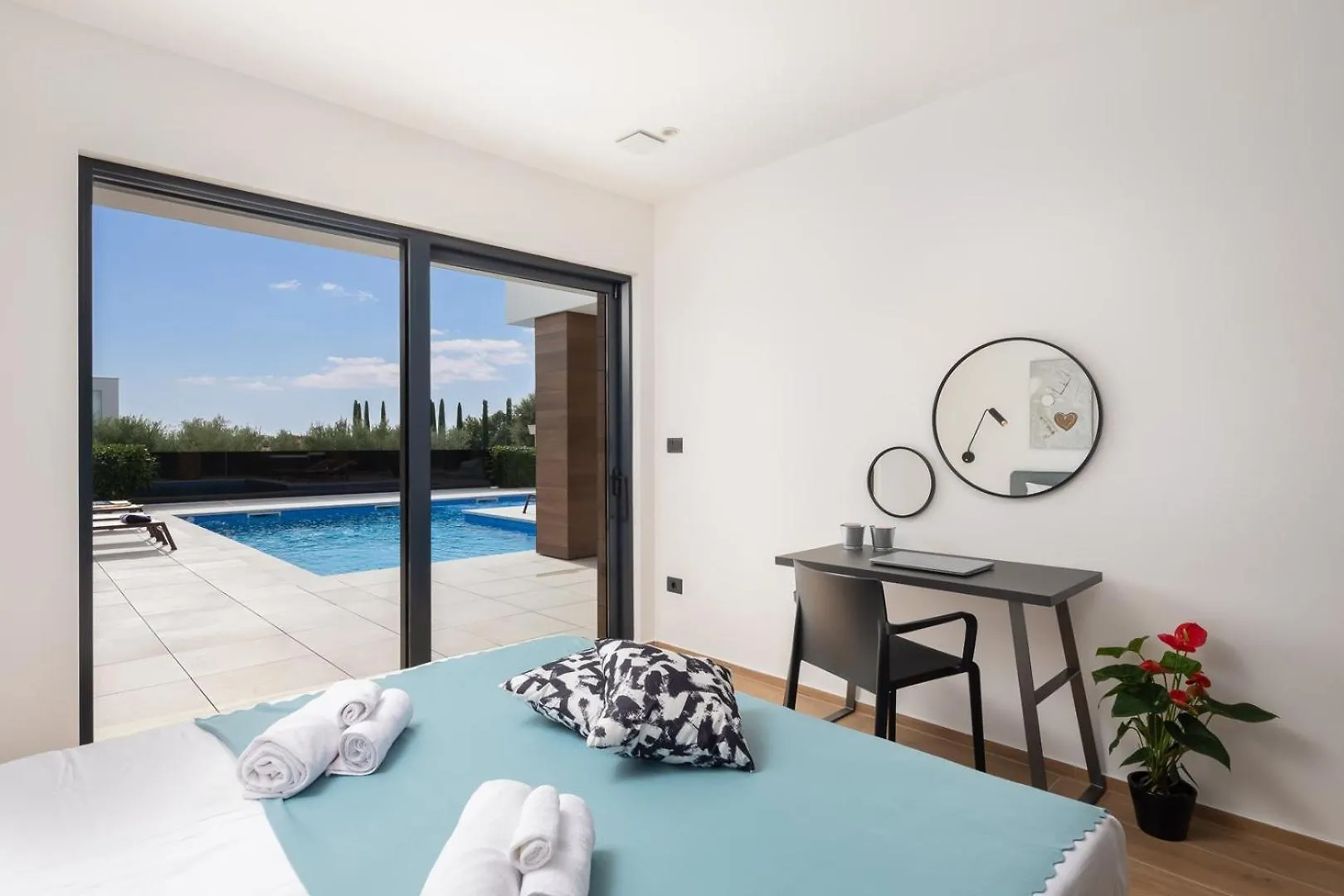 Villa Old Olive III By Vivi Rent Vodnjan